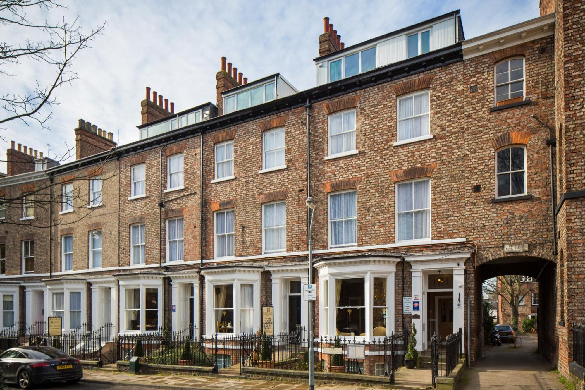 Hedley House & 3* York
